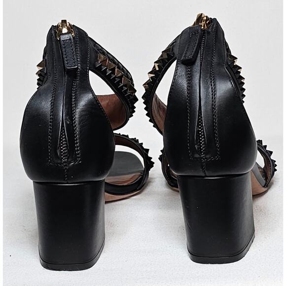 Valentino Garavani Rockstud black leather sandals - Picture 3 of 12